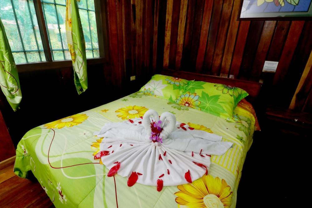 Baula Lodge Tortuguero Exterior foto
